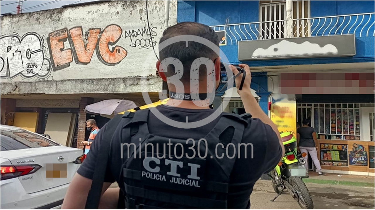 FOTOS: ¡Por desgraciados! En el centro de Medellín dos sujetos intentaron violar a una joven y los lincharon 3 Centro de Medellín