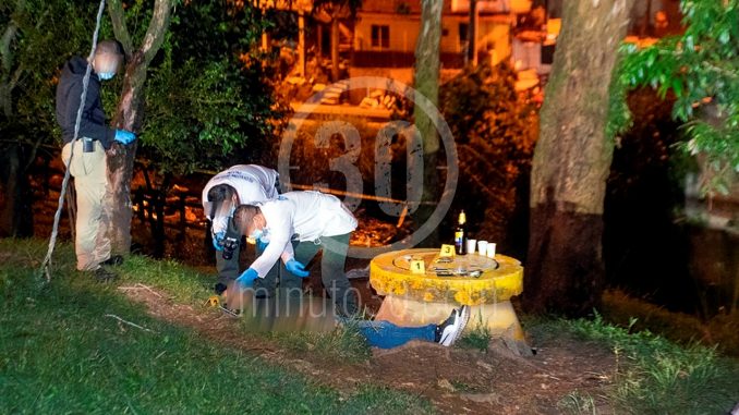 A bala y puñal, mataron a un hombre en Buenos Aires A bala y puñal, mataron a un hombre en Buenos Aires