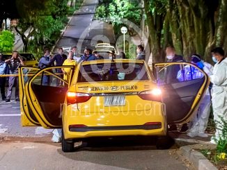 Fotos y video: Encontraron un muerto dentro de un taxi en Prado, tenía las manos atadas 1 Encontraron un muerto dentro de un taxi en Prado