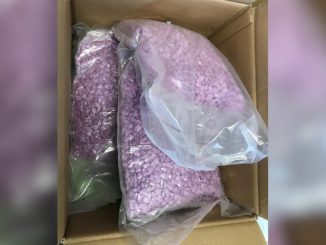 ¡Tan 'charro'! Pidieron ropa por internet y les llegó un cargamento de drogas 1 ¡Tan 'charro'! Pidieron ropa por internet y les llegó un cargamento de drogas