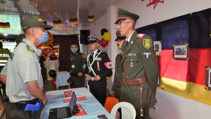 Dos oficiales superiores de la Escuela Simón Bolívar fueron suspendidos de sus cargos Dos oficiales superiores de la Escuela Simón Bolívar fueron suspendidos de sus cargos