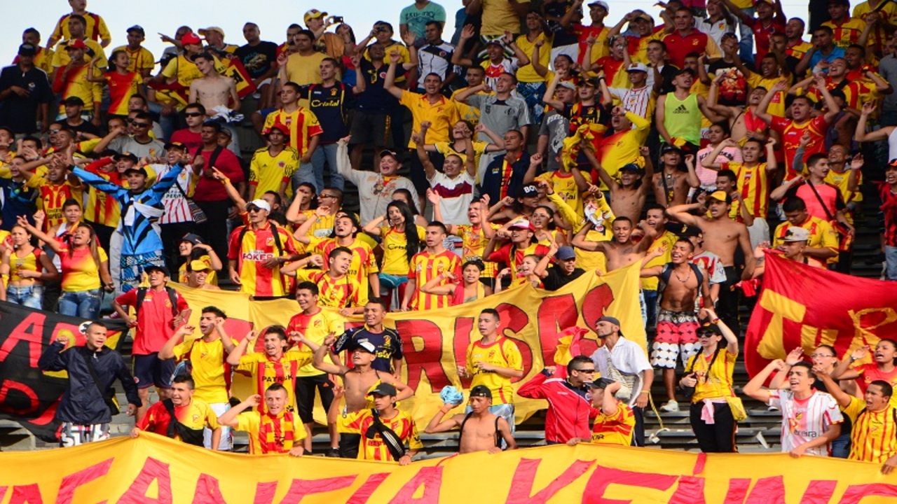 Hinchada del Deportivo Pereira