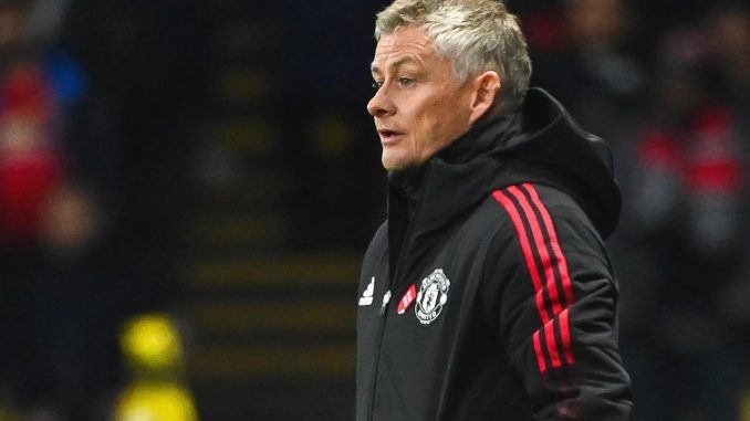 El técnico del Manchester United, Gunnar Solskjaer, en un momento del partido que su equipo disputó el sábado frente al Watford, que perdió por 4-1. EFE/EPA/VICKIE FLORES Manchester United