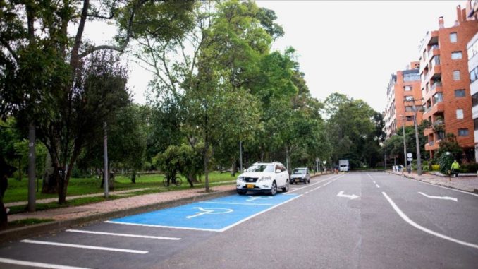 Desde hoy en Bogotá empezarán a cobrar el parqueo en las calles Desde hoy en Bogotá empezarán a cobrar el parqueo en las calles
