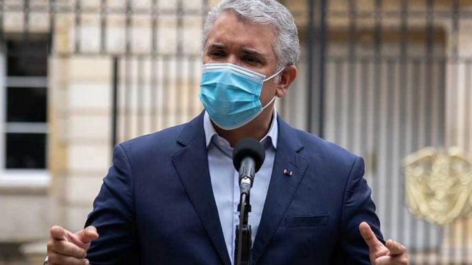 Presidente-Duque vacunacion carnet doble dosis