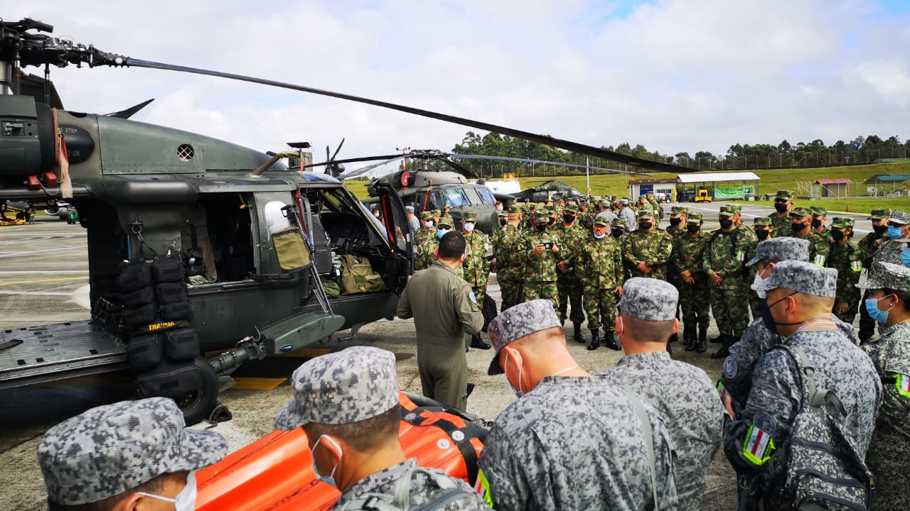 [Video] 300 uniformados recibieron reentrenamiento militar en Rionegro