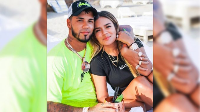 anuel-meme-karolg