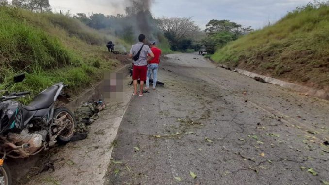 Fueron 4 muertos en ataque con explosivos en Paz de Ariporo Fueron 4 muertos en ataque con explosivos en Paz de Ariporo