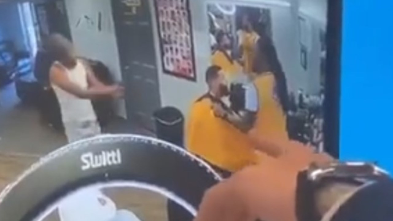 sicario barberia cliente