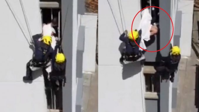 l rescate de un joven que, al parecer, se iba a suicidar l rescate de un joven que, al parecer, se iba a suicidar