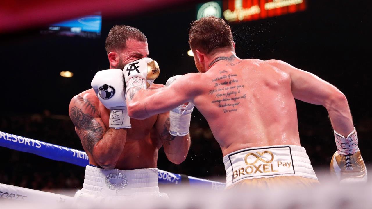 Canelo Álvarez hace historia como nuevo "rey" del peso supermediano 2 Canelo Ávarez