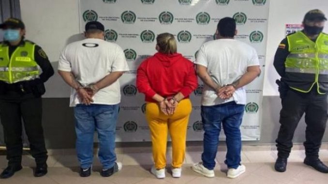 Se entregó una madre y sus dos hijos en Risaralda Se entregó una madre y sus dos hijos en Risaralda