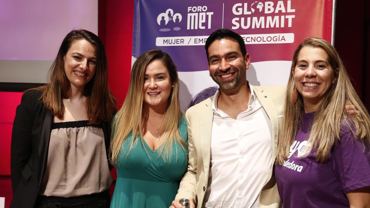 Expertos abogan por el emprendimiento femenino y su sostenibilidad 1 Emprendimiento Femenino