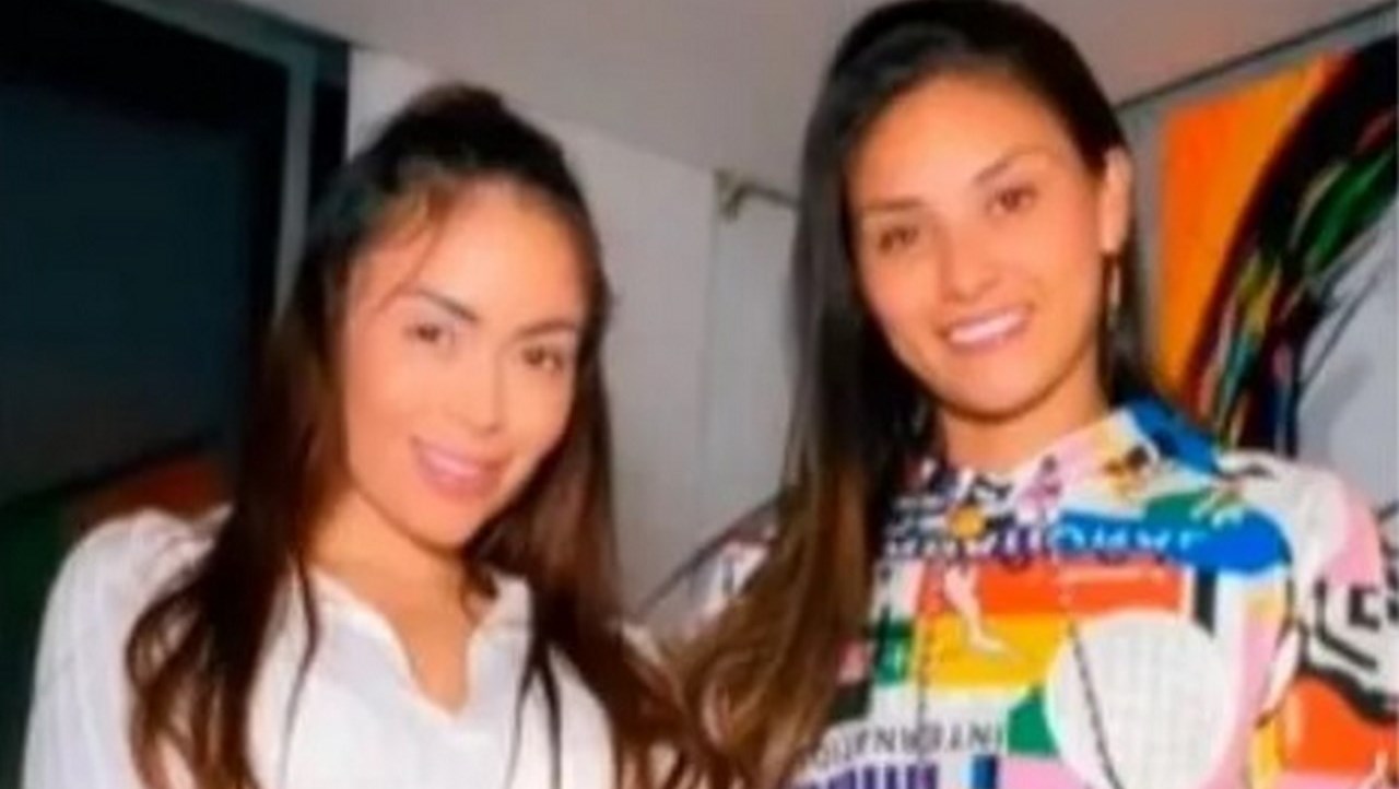 "¿Cásate conmigo?": la propuesta de 'Epa Colombia' a su novia en pleno partido 1 epa colombia novia matromonio