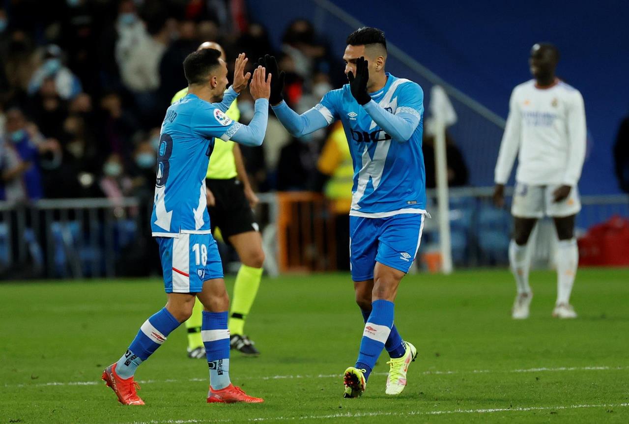 Falcao, gol y lesión en el Santiago Bernabéu 1 Falcao