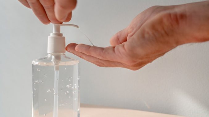 Joven aseguró que le ofrecieron gel antibacterial pero era escopolamina Joven aseguró que le ofrecieron gel antibacterial pero era escopolamina