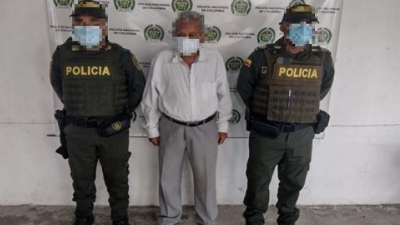 Le habría tocado los genitales a una niña de 8 años