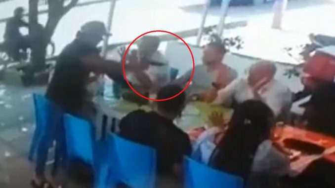 Atracaron a clientes de un restaurante de Santa Marta Atracaron a clientes de un restaurante de Santa Marta