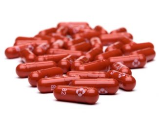 El Reino Unido aprueba el uso de la primera pastilla antiviral contra la covid 1 molnupiravir