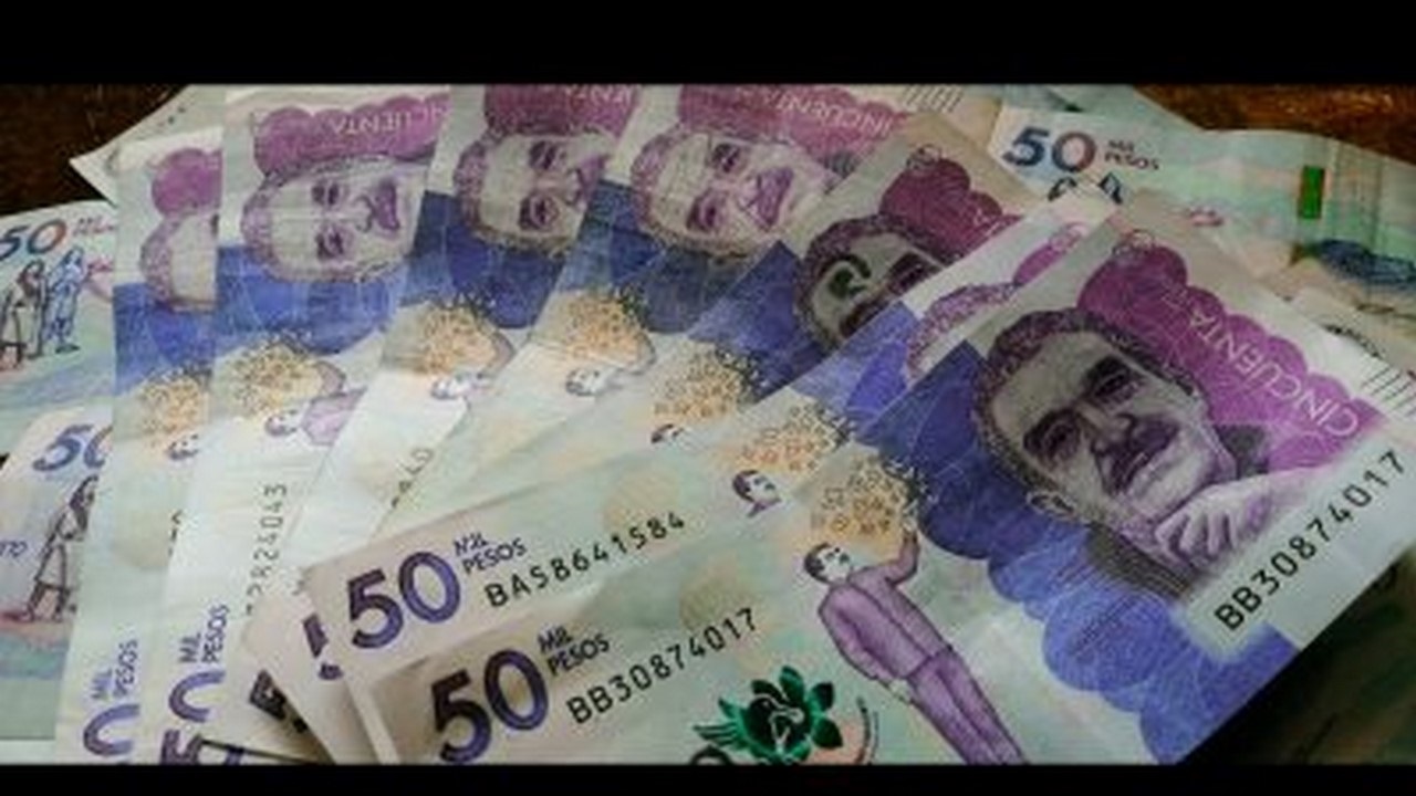 Se habla que el salario mínimo subiría 18 % en Colombia ¿en cuanto quedaría?