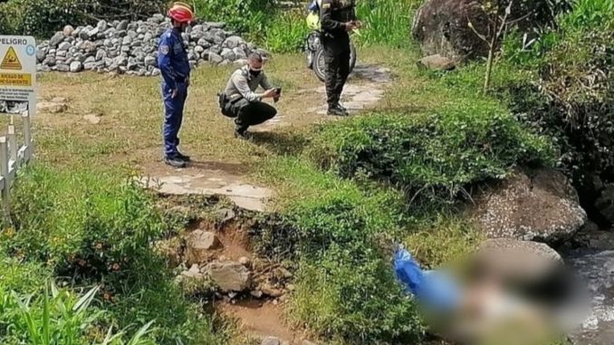 Un hombre de Medellín, se ahogó en un charco en el suroeste antioqueño Un hombre de Medellín, se ahogó en un charco en el suroeste antioqueño