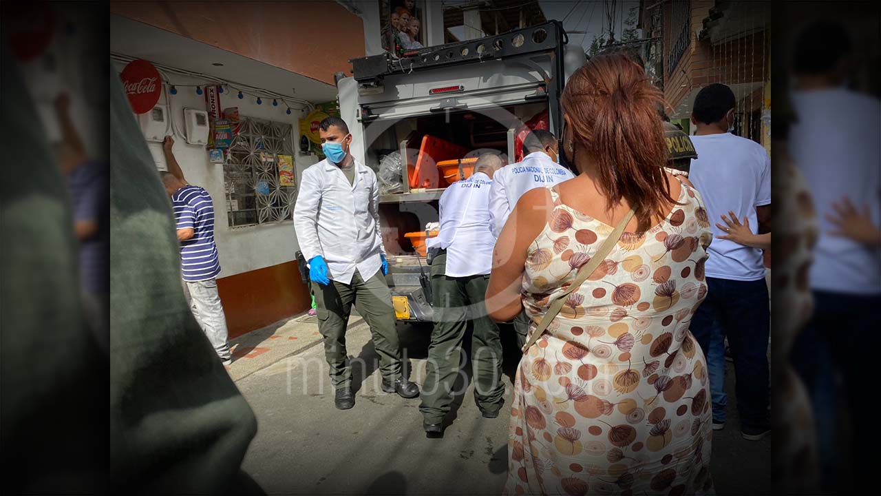 EN FOTOS: ¡Qué dolor! Una madre y su hijo fueron asesinados con una almádana en Copacabana