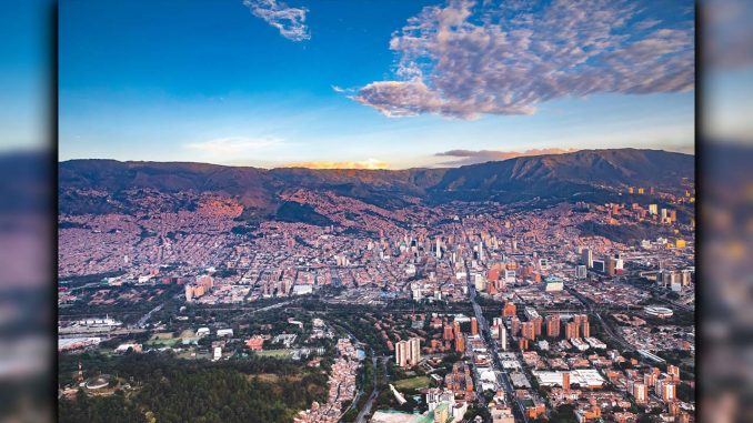 ¡Qué orgullo! Medellín tiene el mejor Plan de Desarrollo de TODO 1 Medellín