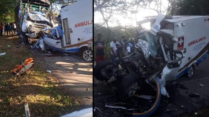 ¡Tragedia! Ambulancia y camión chocaron, una niña de 4 años y tres adultos murieron ¡Tragedia! Ambulancia y camión chocaron, una niña de 4 años y tres adultos murieron