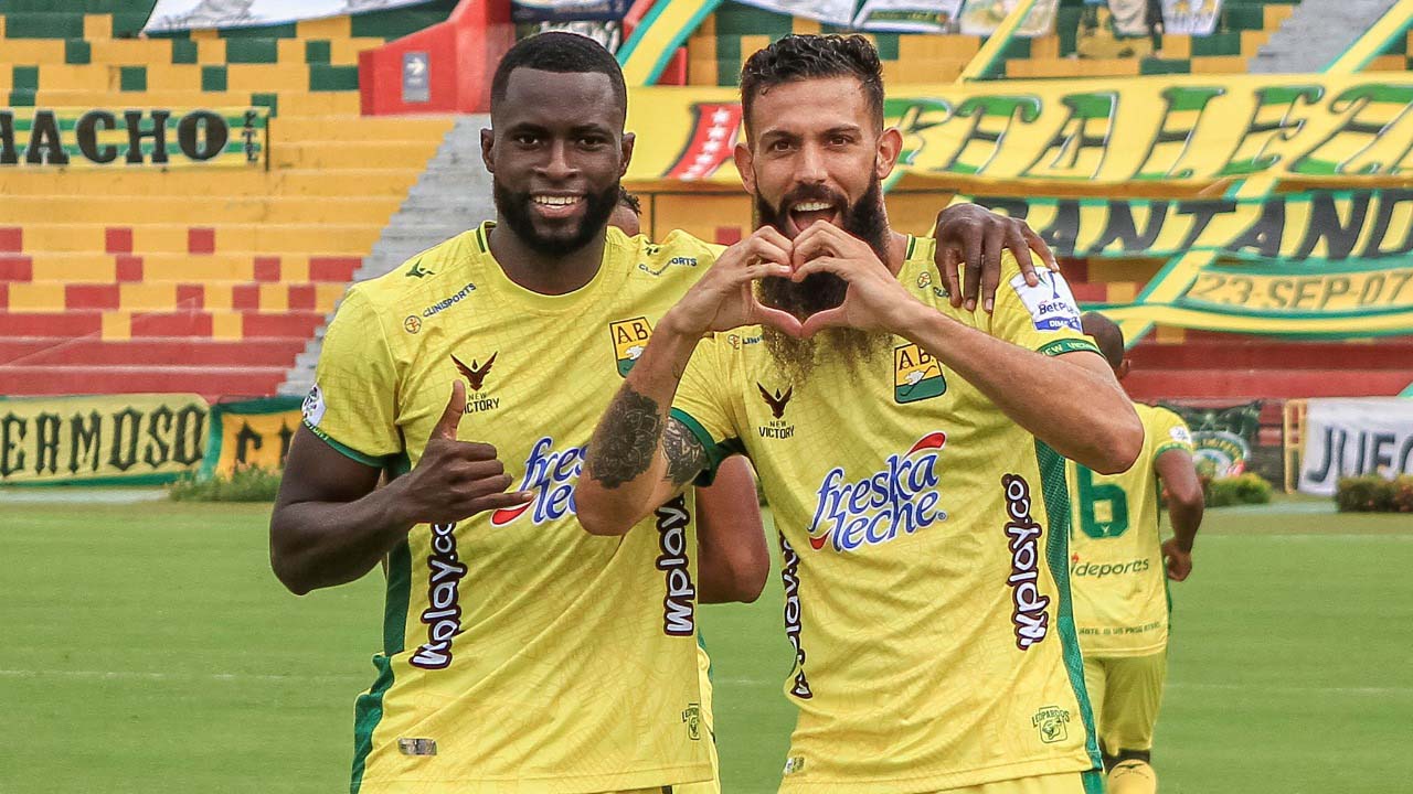 Atlético Bucaramanga hizo oficial la llegada de Mateo Cano y Francisco Rodríguez