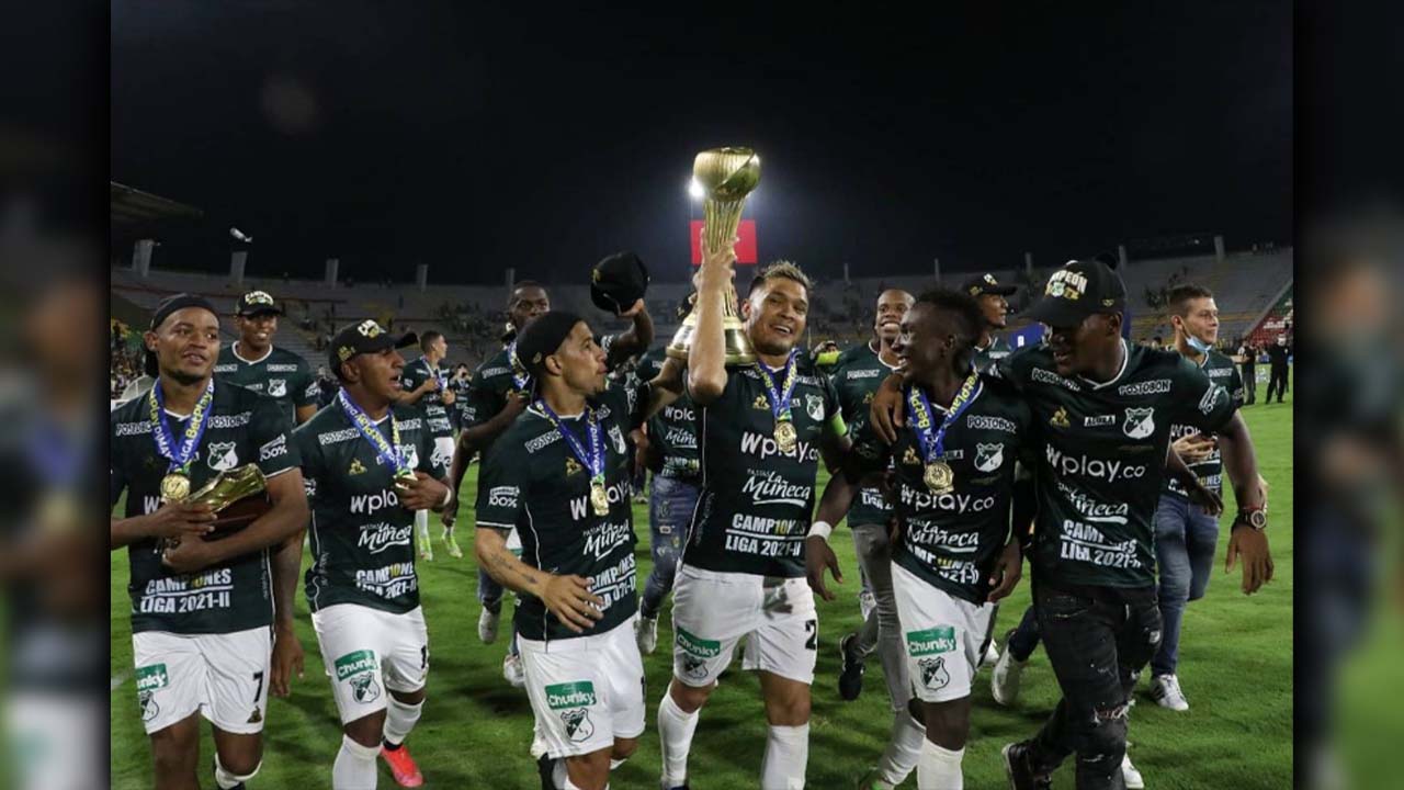 Cali disfrutó con los festejos de su estrella 10