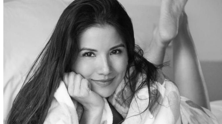 Caterin Escobar bailó junto a su hija pero los fans aseguran que