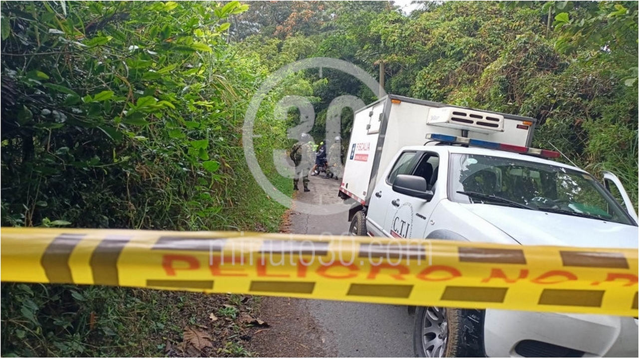 EN FOTOS: ¡Mucha violencia! Con varios tiros hallaron el cuerpo de un hombre en zona rural de Copacabana 6 Copacabana