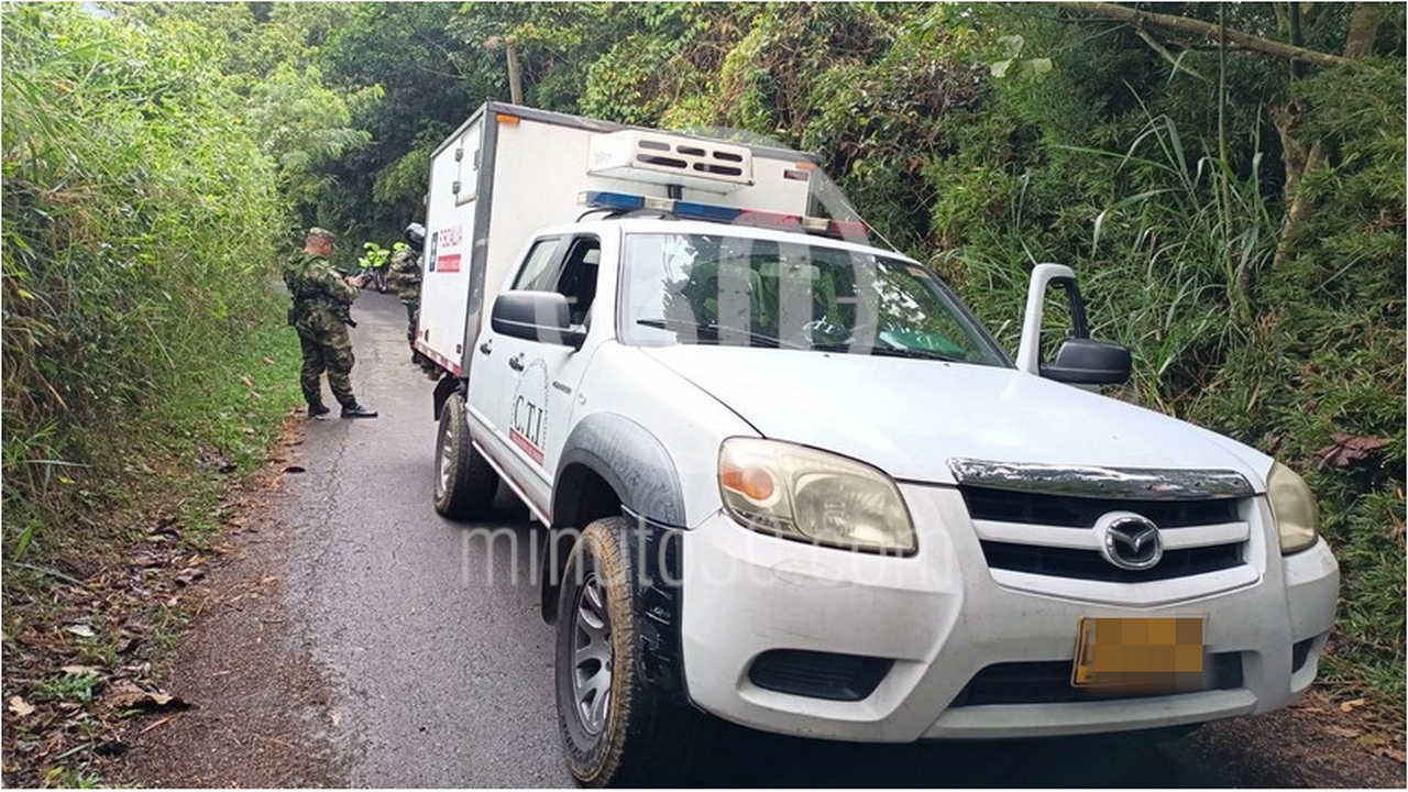 EN FOTOS: ¡Mucha violencia! Con varios tiros hallaron el cuerpo de un hombre en zona rural de Copacabana 7 Copacabana