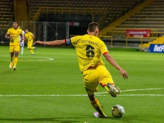 ¡Limpieza total y otros 2 refuerzos para Independiente Santa Fe! 1 El envigadeño Alejandro Gutiérrez es nuevo jugador de Santa Fe