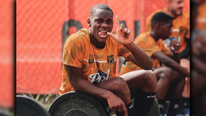 Envigado FC lleva trabajos de pretemporada en el Polideportivo Sur Envigado FC lleva trabajos de pretemporada en el Polideportivo Sur