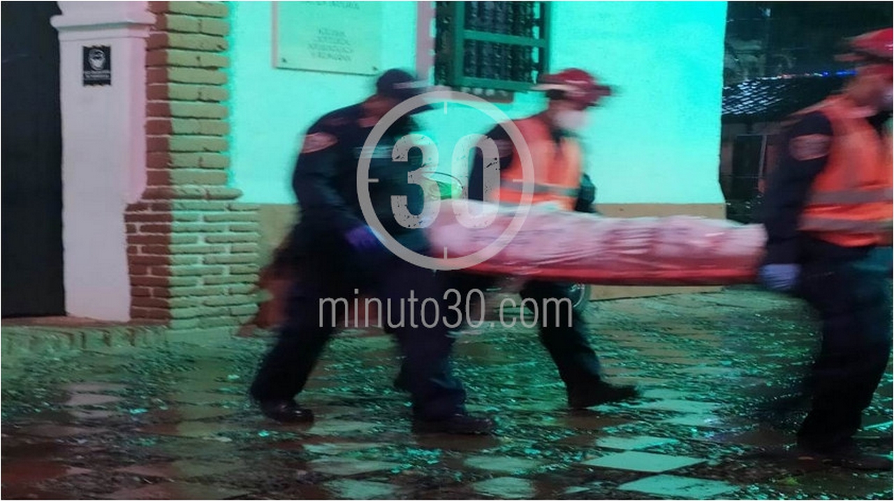EN FOTOS: Lamentable: Un sacristán se quitó la vida en el campanario de una iglesia en Envigado 1 Envigado