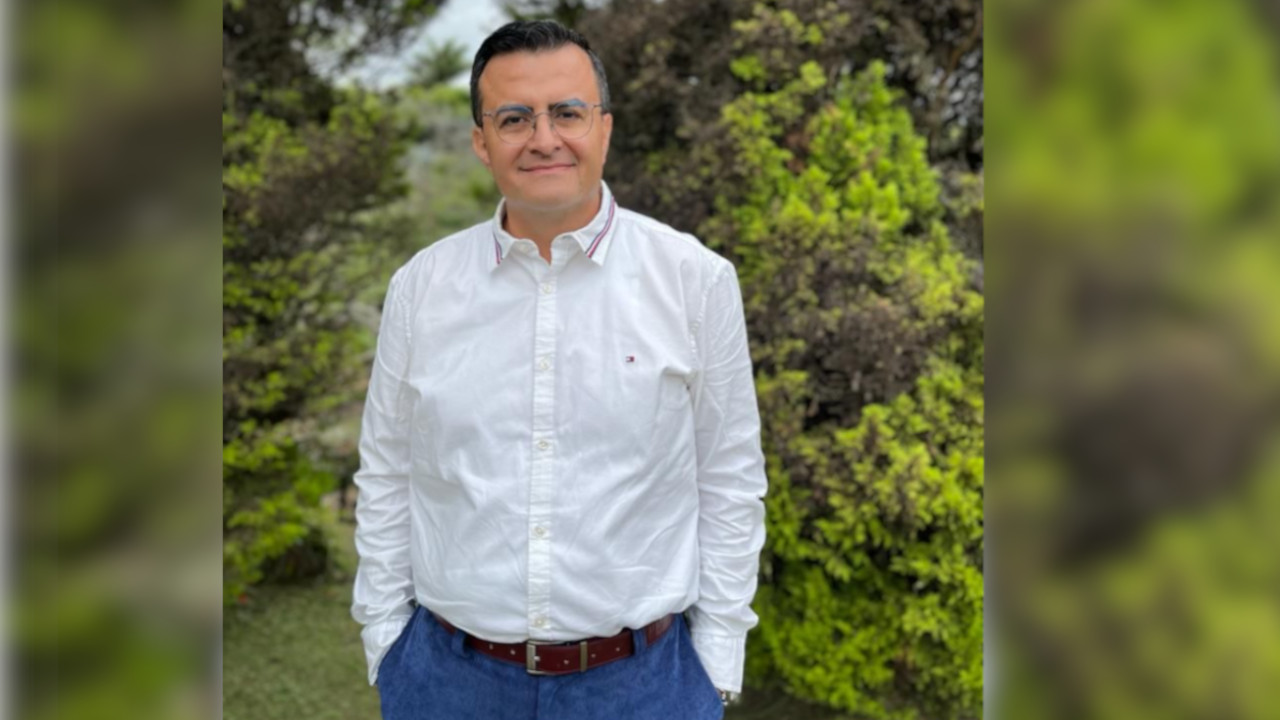 Jasson Alberto de la Rosa Isaza sigue siendo el rector de la IU Digital de Antioquia