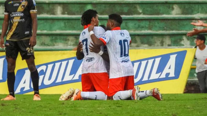 Jugador de Llaneros se pronuncia por polémica frente a Unión Magdalena Jugador de Llaneros se pronuncia por polémica frente a Unión Magdalena