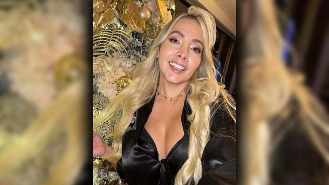 Katerin Pelaez Katerin Pelaez