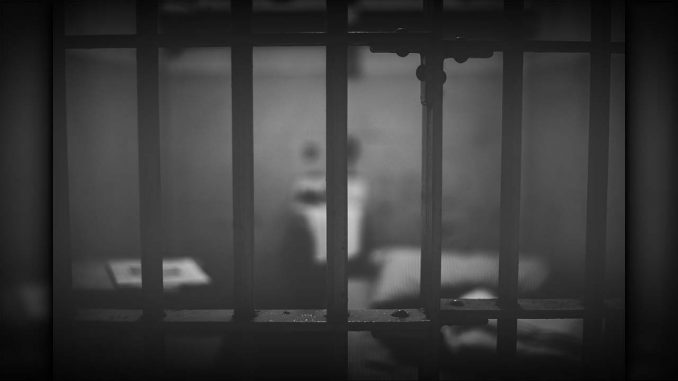 La víctima era la hijastra de su hijo 6 años - cárcel
