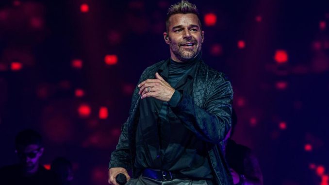 RICKY MARTIN1 RICKY MARTIN