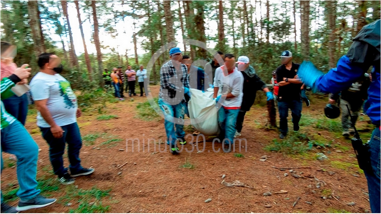 EN FOTOS: Había sido golpeado: Se conoce más detalles del cuerpo del hombre hallado en Santa Elena 7 Santa Elena