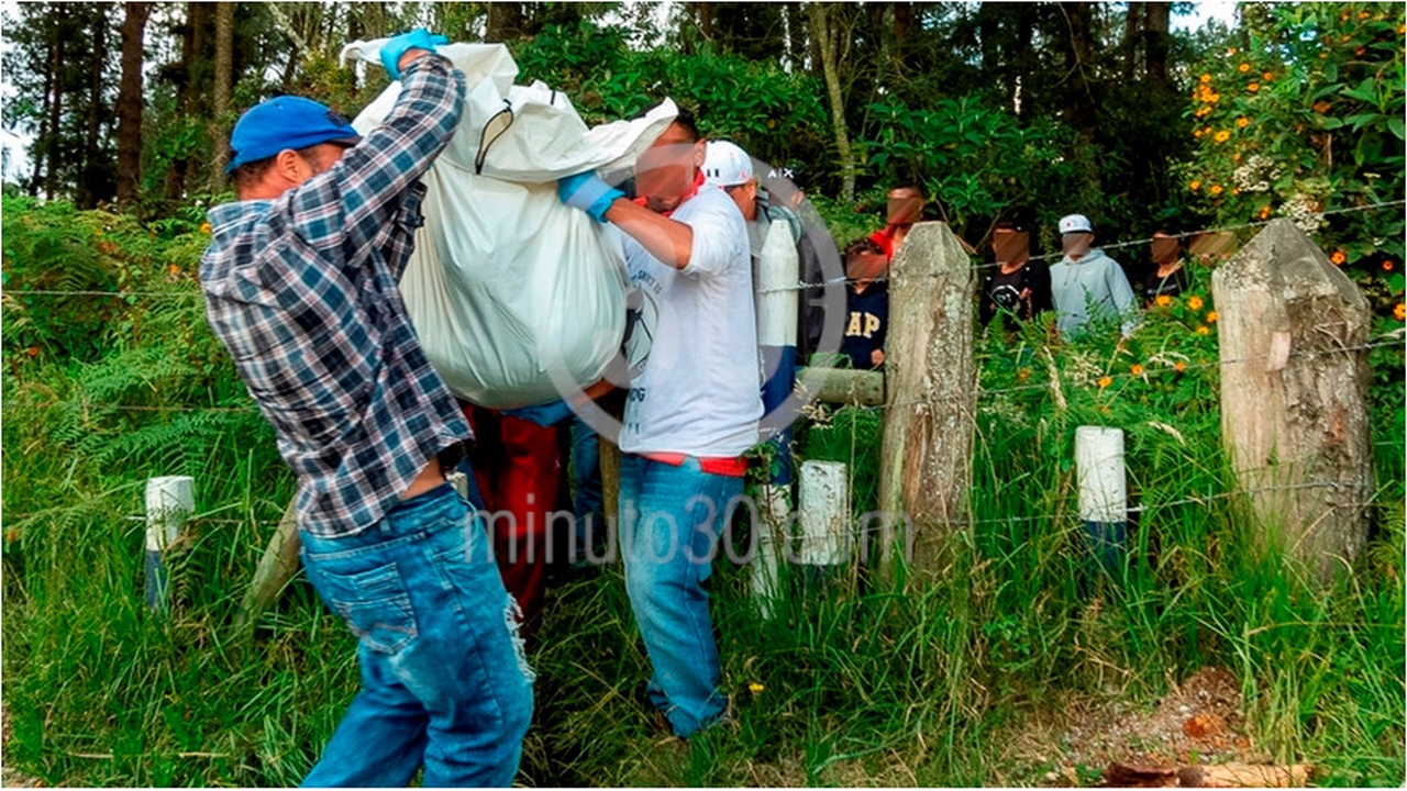 EN FOTOS: Había sido golpeado: Se conoce más detalles del cuerpo del hombre hallado en Santa Elena 11 Santa Elena