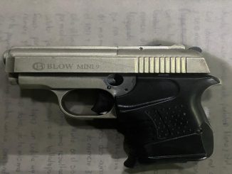 ¿Qué hacía con eso? Un 'pelao' de 14 años fue descubierto con un arma en el centro de Medellín 1 centro de Medellín