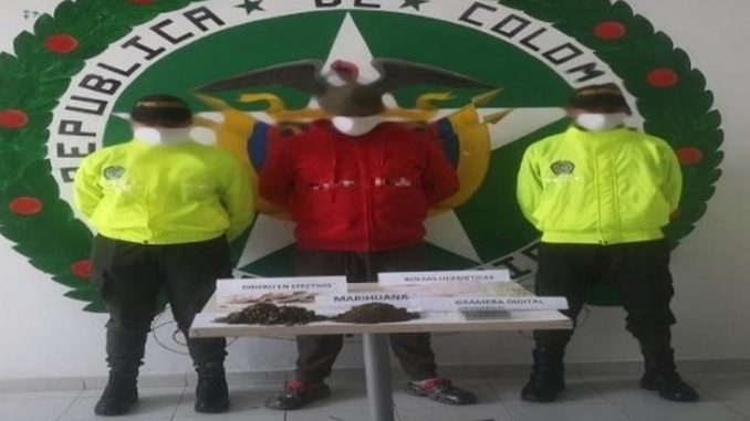 Cogieron a 'el arepero', sería del 'Clan del Golfo' Cogieron a 'el arepero', sería del 'Clan del Golfo'