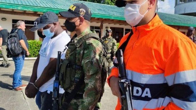 Cayó alias 'El Negro', sería del 'Clan del Golfo' Cayó alias 'El Negro', sería del 'Clan del Golfo'