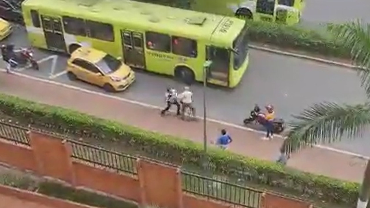 Taxista apuñaló a conductor de Metrolínea