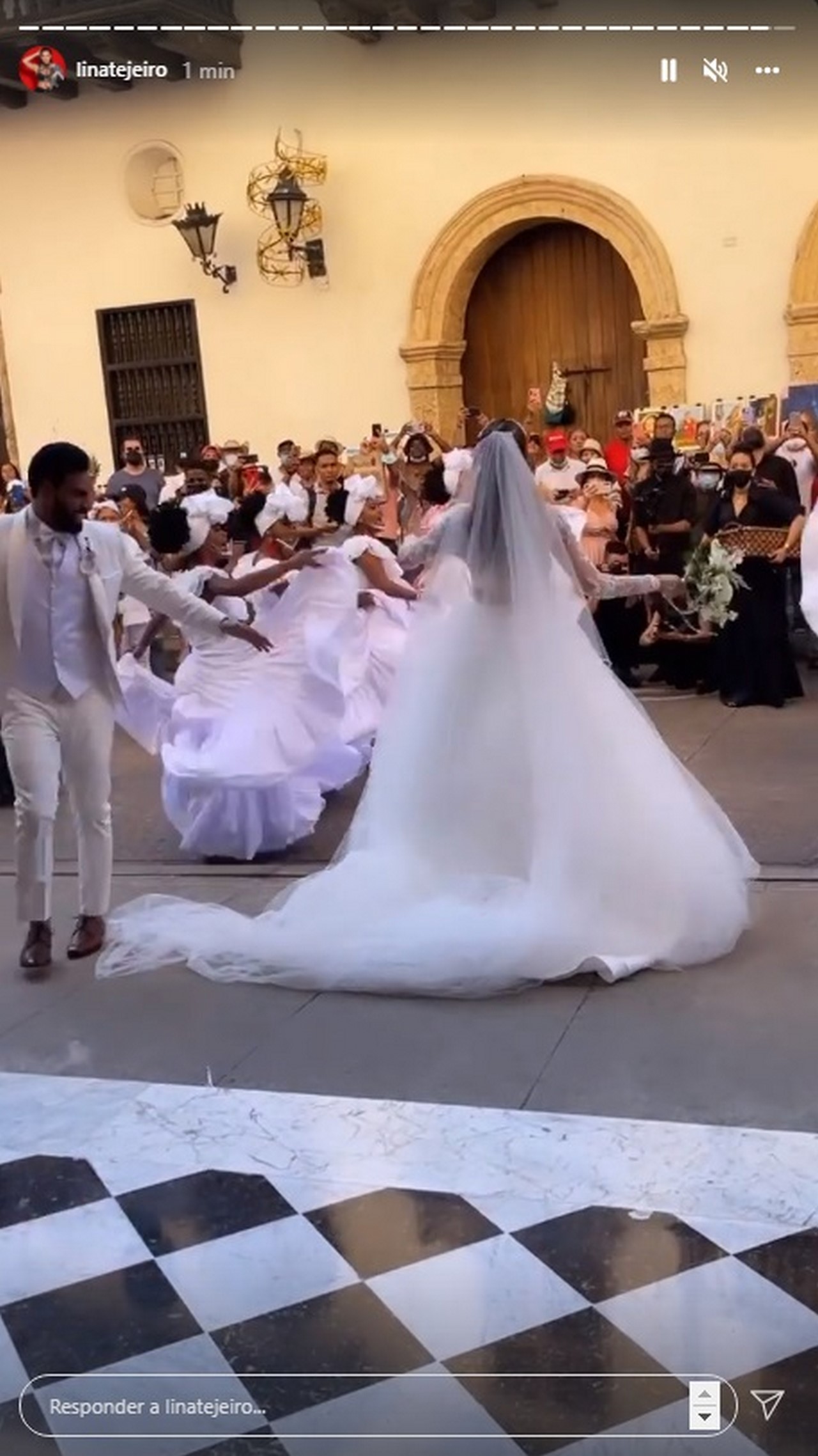 Así fue el matrimonio de la actriz Laura de León en Cartagena 4 matrimonio de la actriz Laura de Leon en Cartagena 3