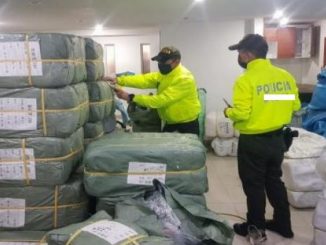 Incautaron 8.700 millones de pesos en mercancía de contrabando en Bogotá 1 mercancia de contrabando en Bogota