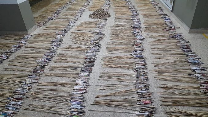 Anoche incautaron 105 kilos de pólvora en La Estrella Anoche incautaron 105 kilos de pólvora en La Estrella